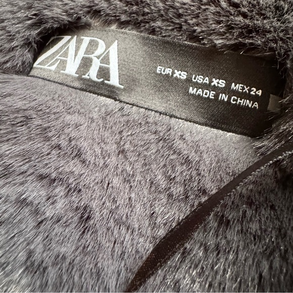 Black Jacket - Picture 4 of 5